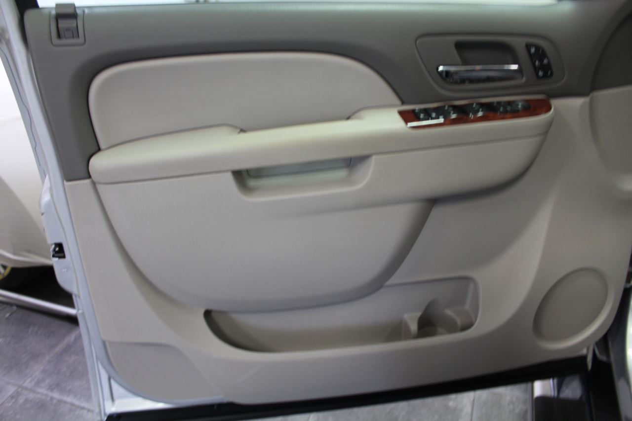 Chevrolet Silverado 1500 4WD Ext Cab 143.5" LTZ 2013