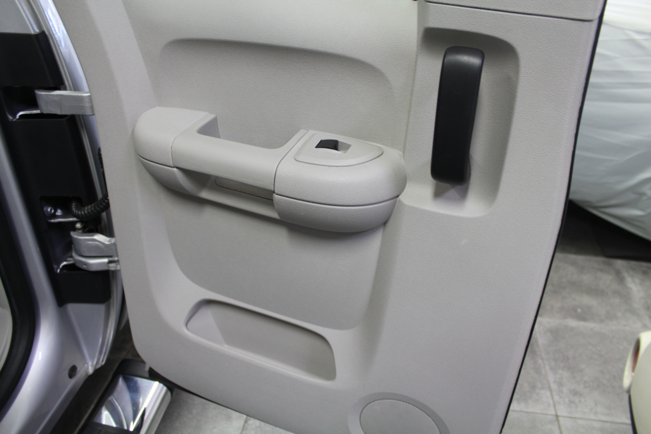 Chevrolet Silverado 1500 4WD Ext Cab 143.5" LTZ 2013