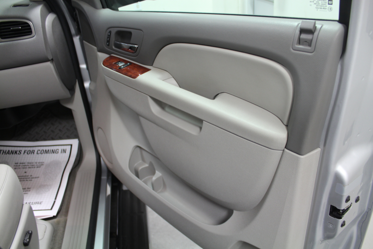 Chevrolet Silverado 1500 4WD Ext Cab 143.5" LTZ 2013