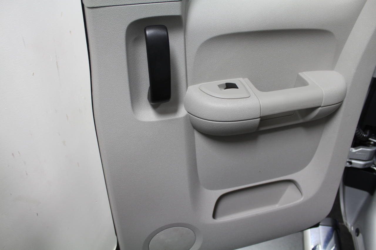 Chevrolet Silverado 1500 4WD Ext Cab 143.5" LTZ 2013