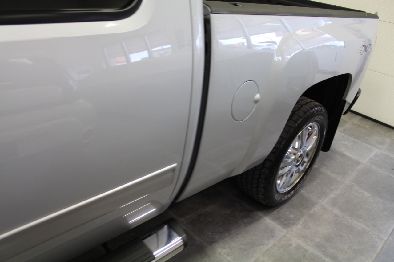 Chevrolet Silverado 1500 4WD Ext Cab 143.5" LTZ 2013