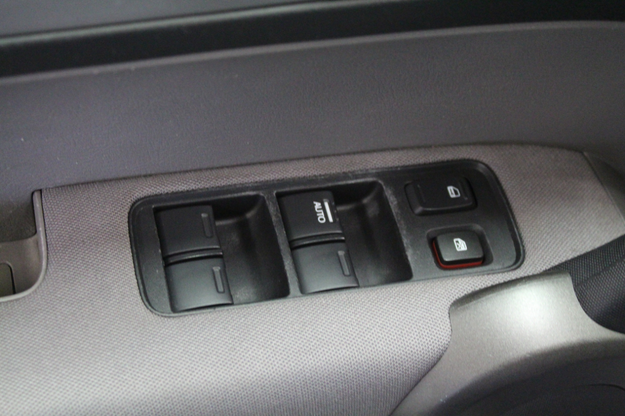 Honda CR-V 4WD 5dr LX 2010