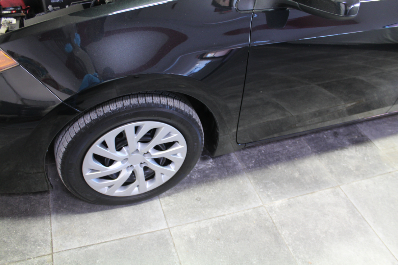 Toyota Corolla LE CVT (Natl) 2017