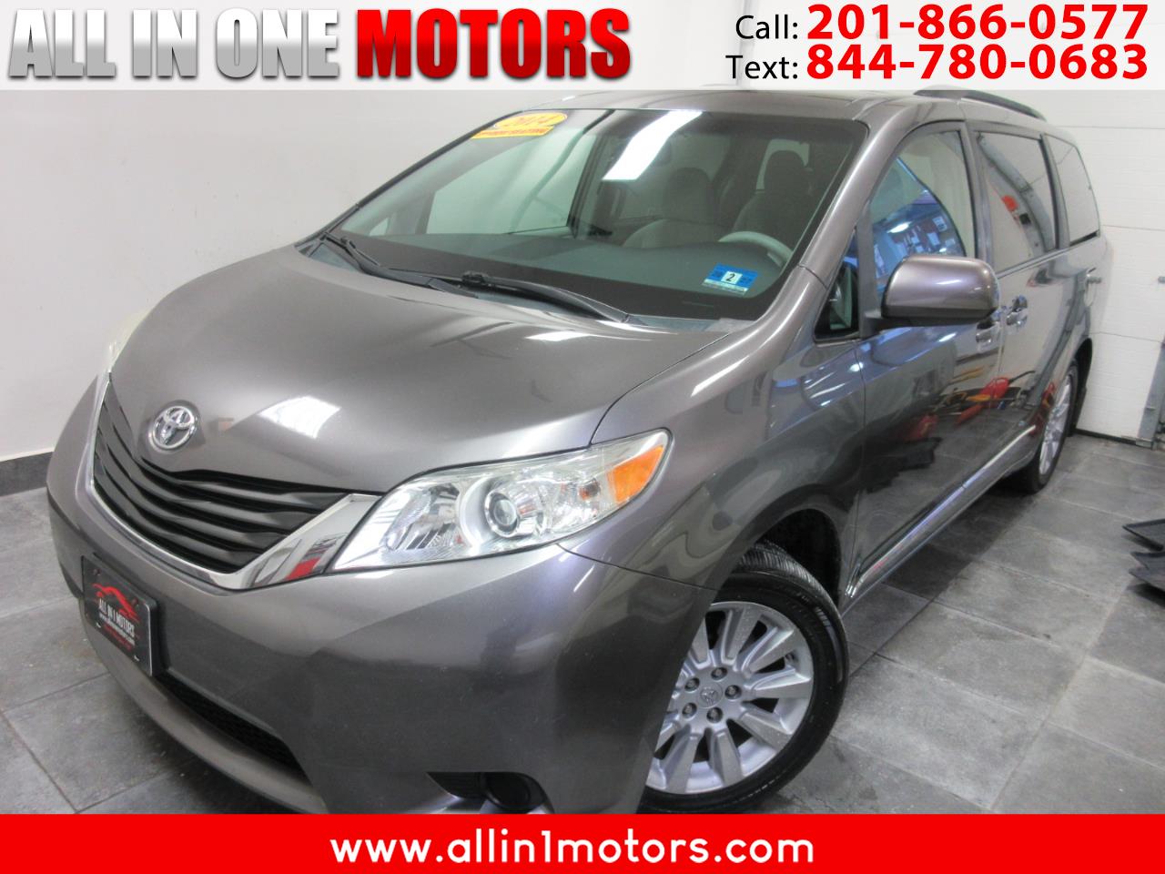 2014 Toyota Sienna LE 7-Passenger AWD