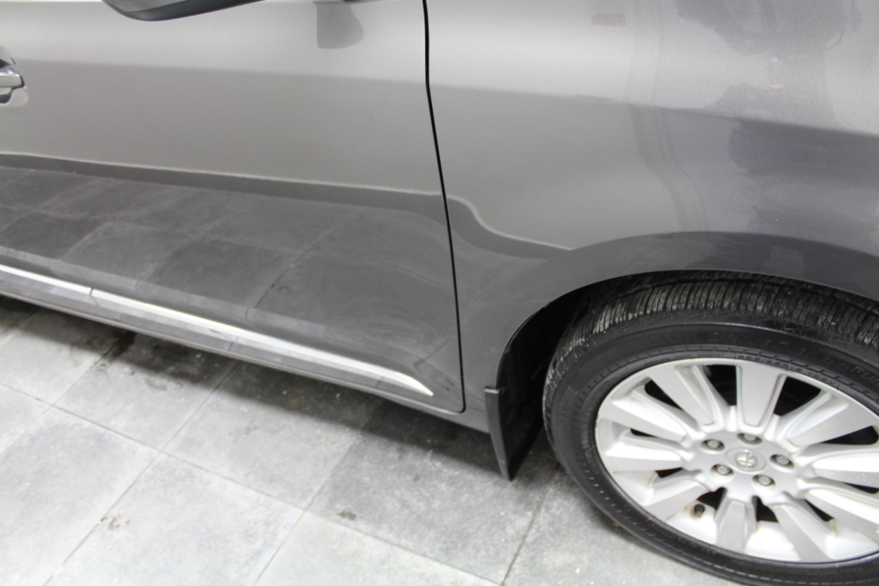 Toyota Sienna 5dr 7-Pass Van V6 LE AWD (Natl) 2014