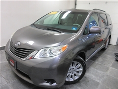 2014 Toyota Sienna 