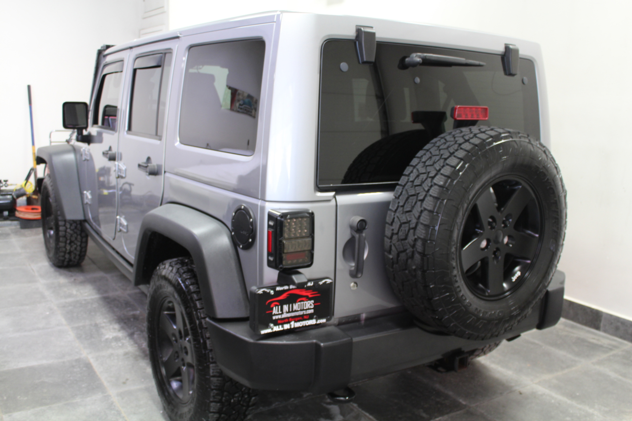 Jeep Wrangler Unlimited Big Bear 4x4 *Ltd Avail* 2017