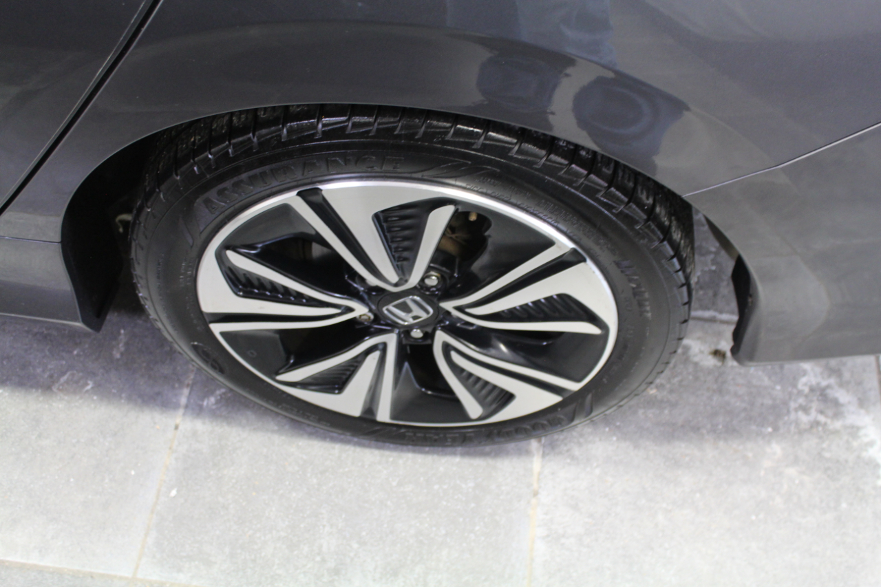 Honda Civic Sedan 4dr CVT EX-L 2016