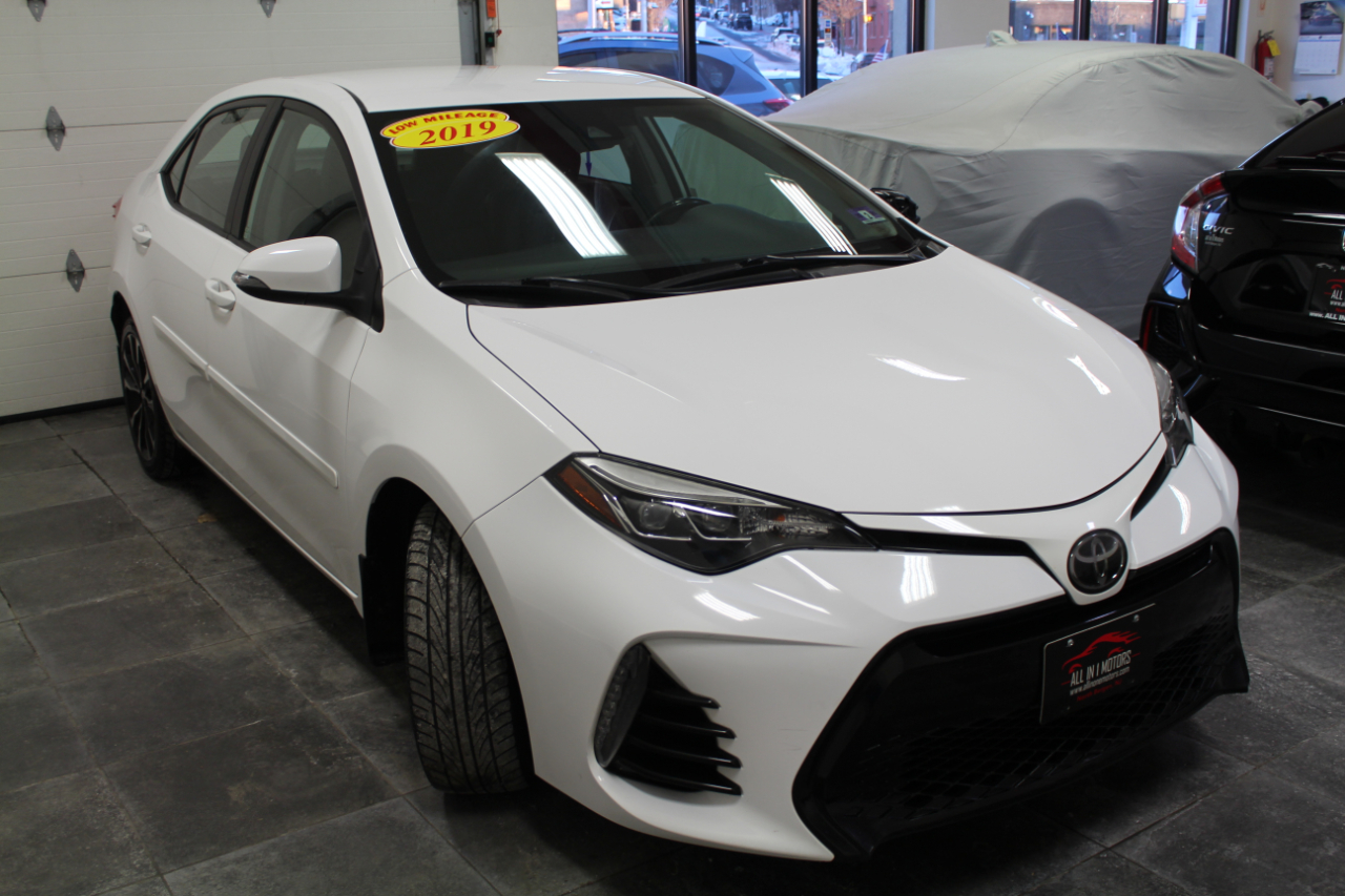 Toyota Corolla SE CVT (Natl) 2019