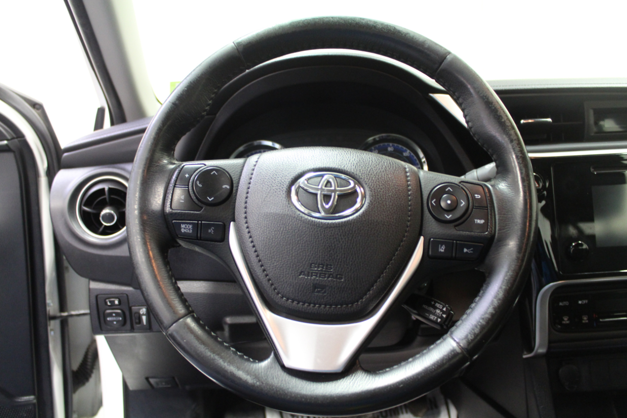 Toyota Corolla SE CVT (Natl) 2019