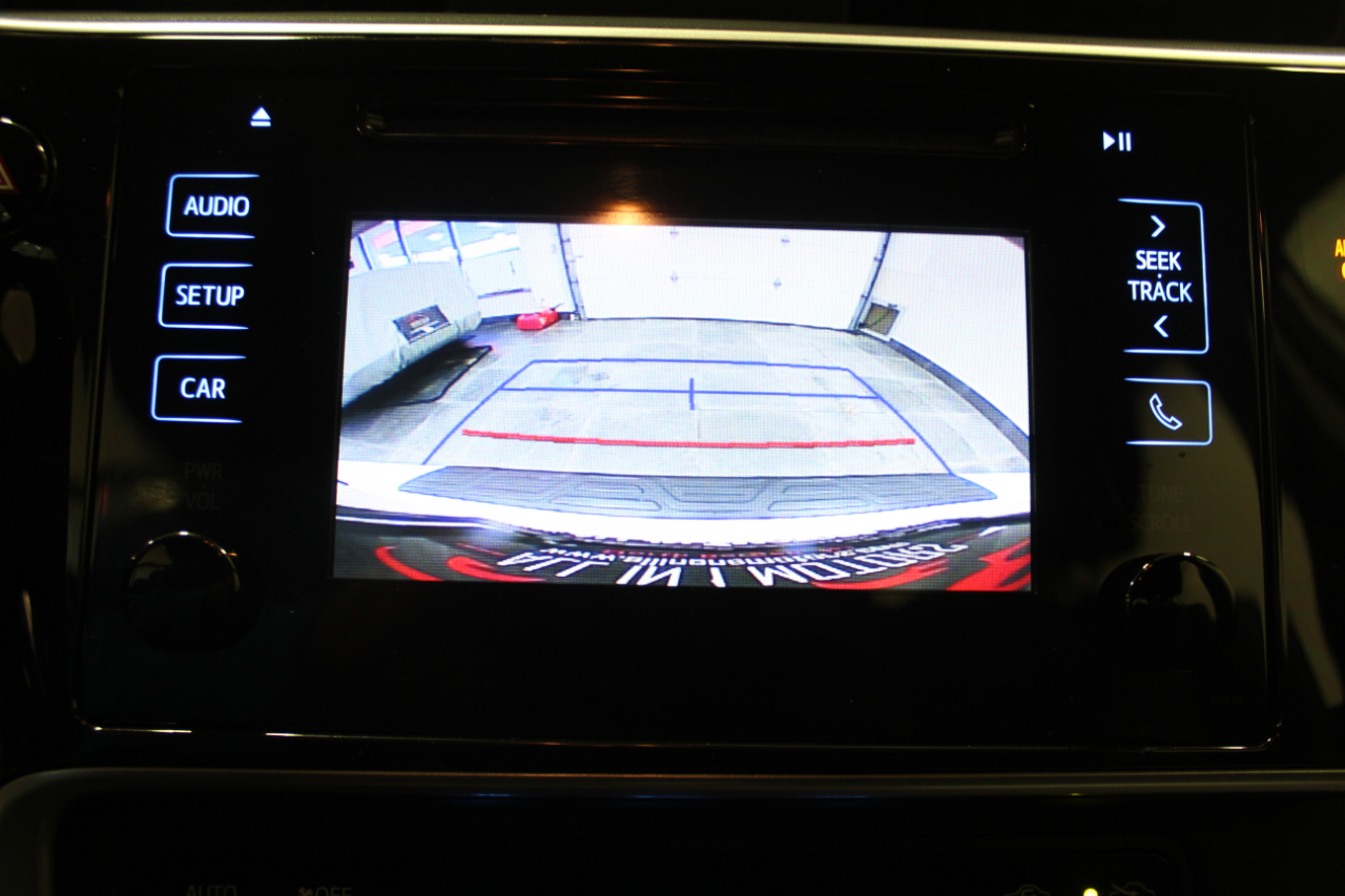 Toyota Corolla SE CVT (Natl) 2019