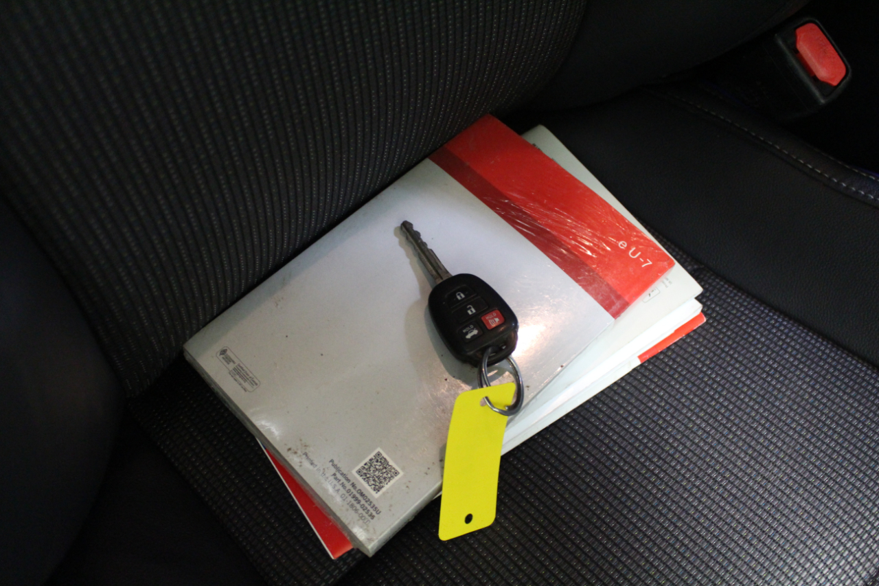 Toyota Corolla SE CVT (Natl) 2019