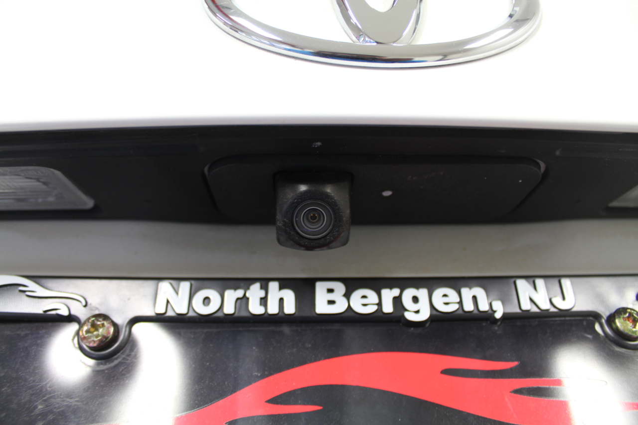 Toyota Corolla SE CVT (Natl) 2019