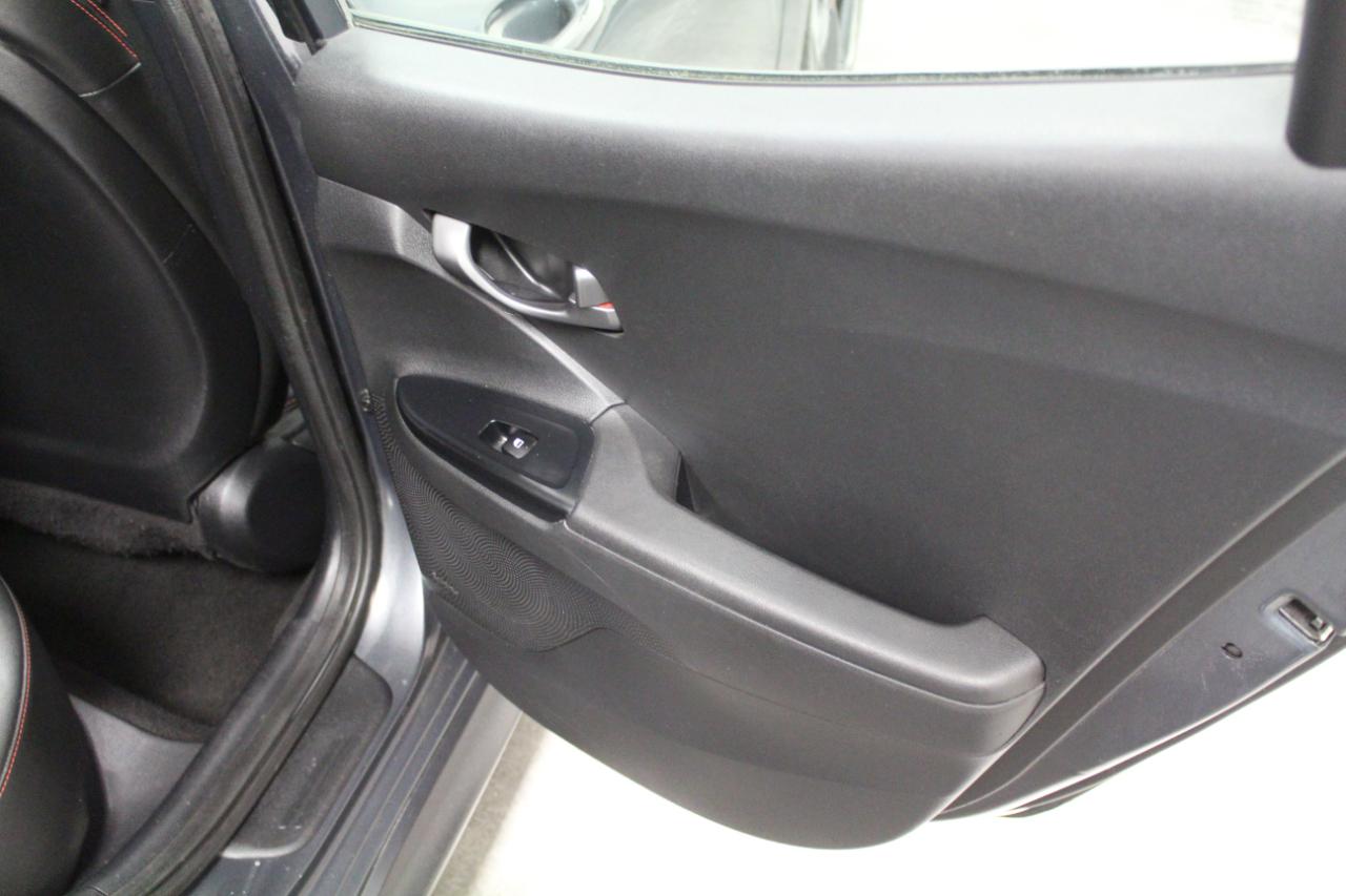 Hyundai Veloster Turbo DCT 2019