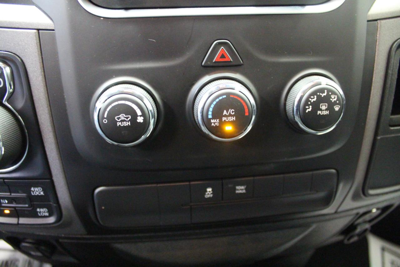 RAM 1500 Classic Express 4x4 Quad Cab 6'4" Box 2019