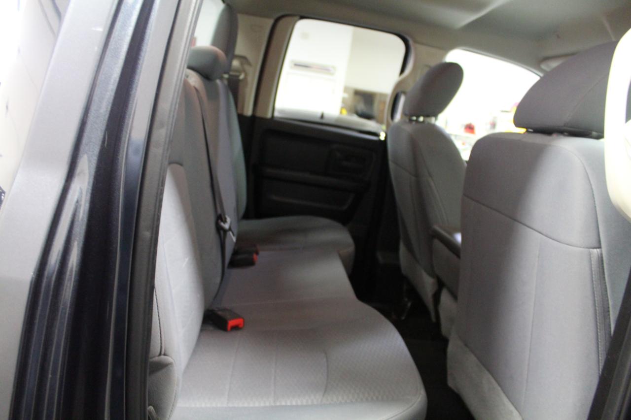 RAM 1500 Classic Express 4x4 Quad Cab 6'4" Box 2019