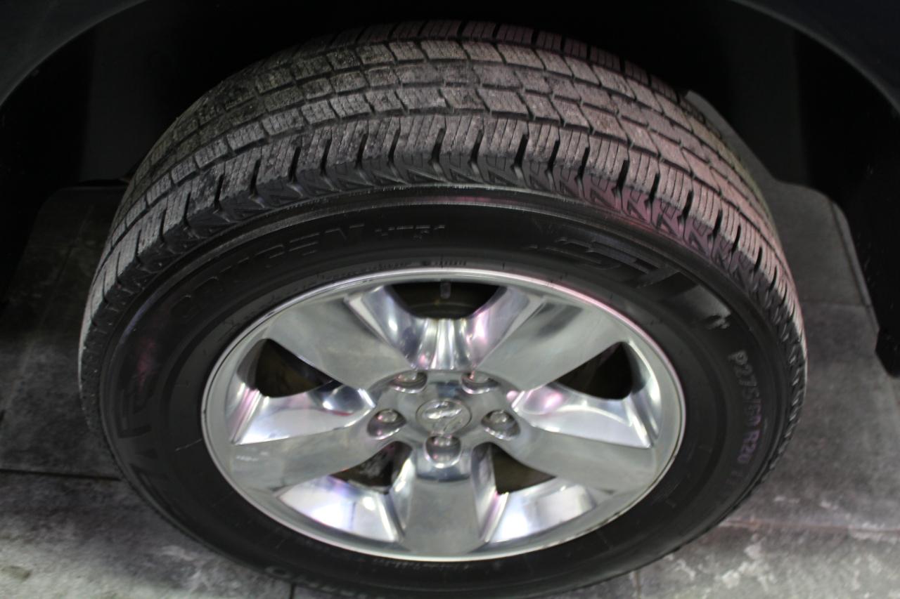 RAM 1500 Classic Express 4x4 Quad Cab 6'4" Box 2019