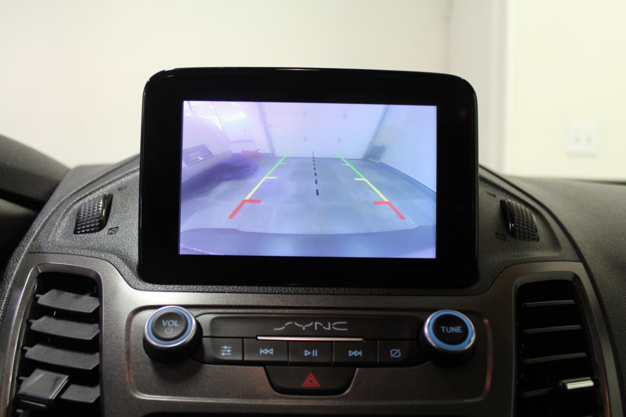 Ford Transit Connect Van XLT LWB w/Rear Symmetrical Doors 2020