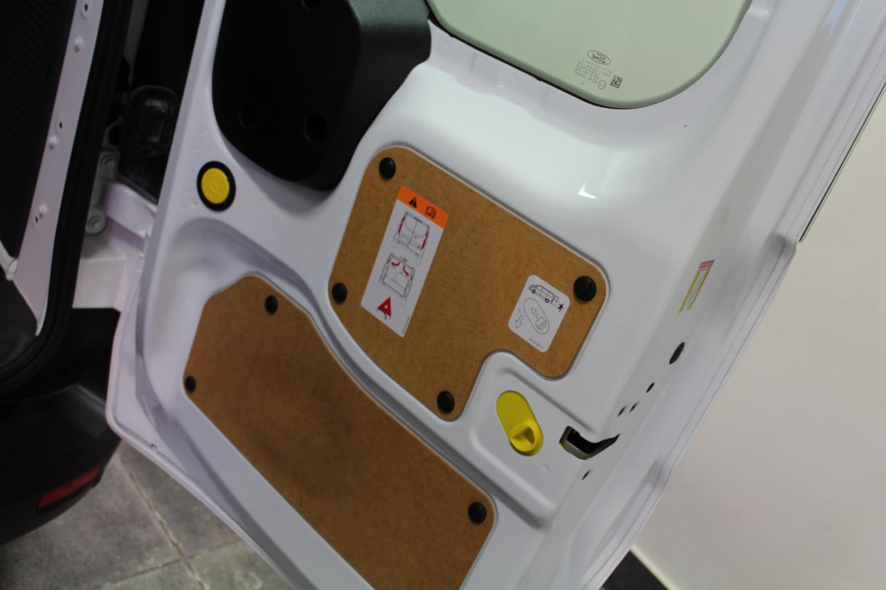 Ford Transit Connect Van XLT LWB w/Rear Symmetrical Doors 2020