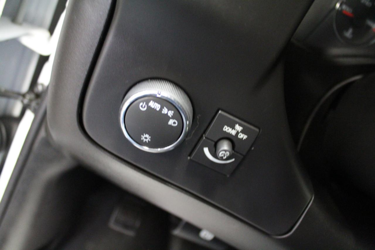 Chevrolet Express Cargo Van RWD 2500 135" 2023