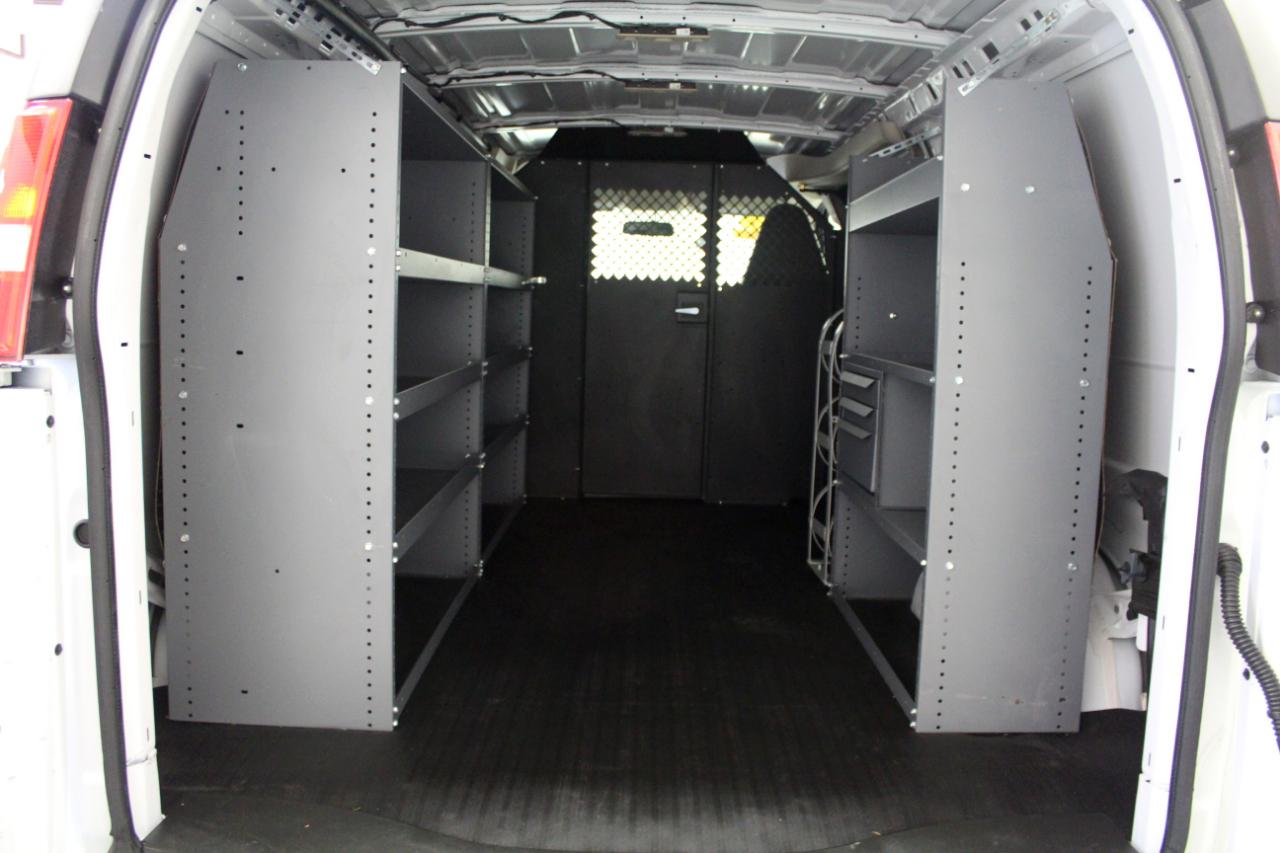 Chevrolet Express Cargo Van RWD 2500 135" 2023