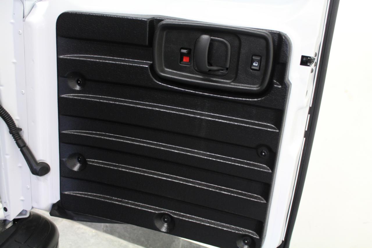 Chevrolet Express Cargo Van RWD 2500 135" 2023