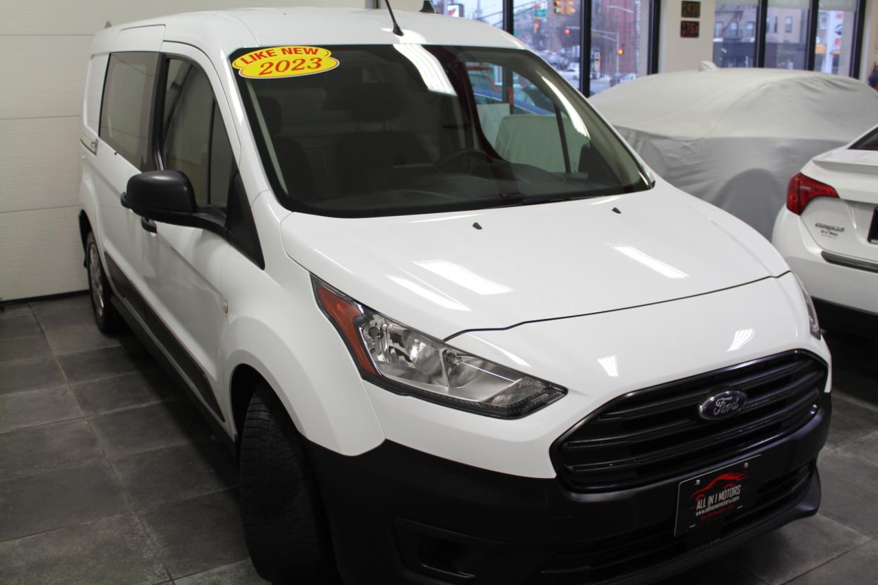 Ford Transit Connect Van XL LWB w/Rear Symmetrical Doors 2023
