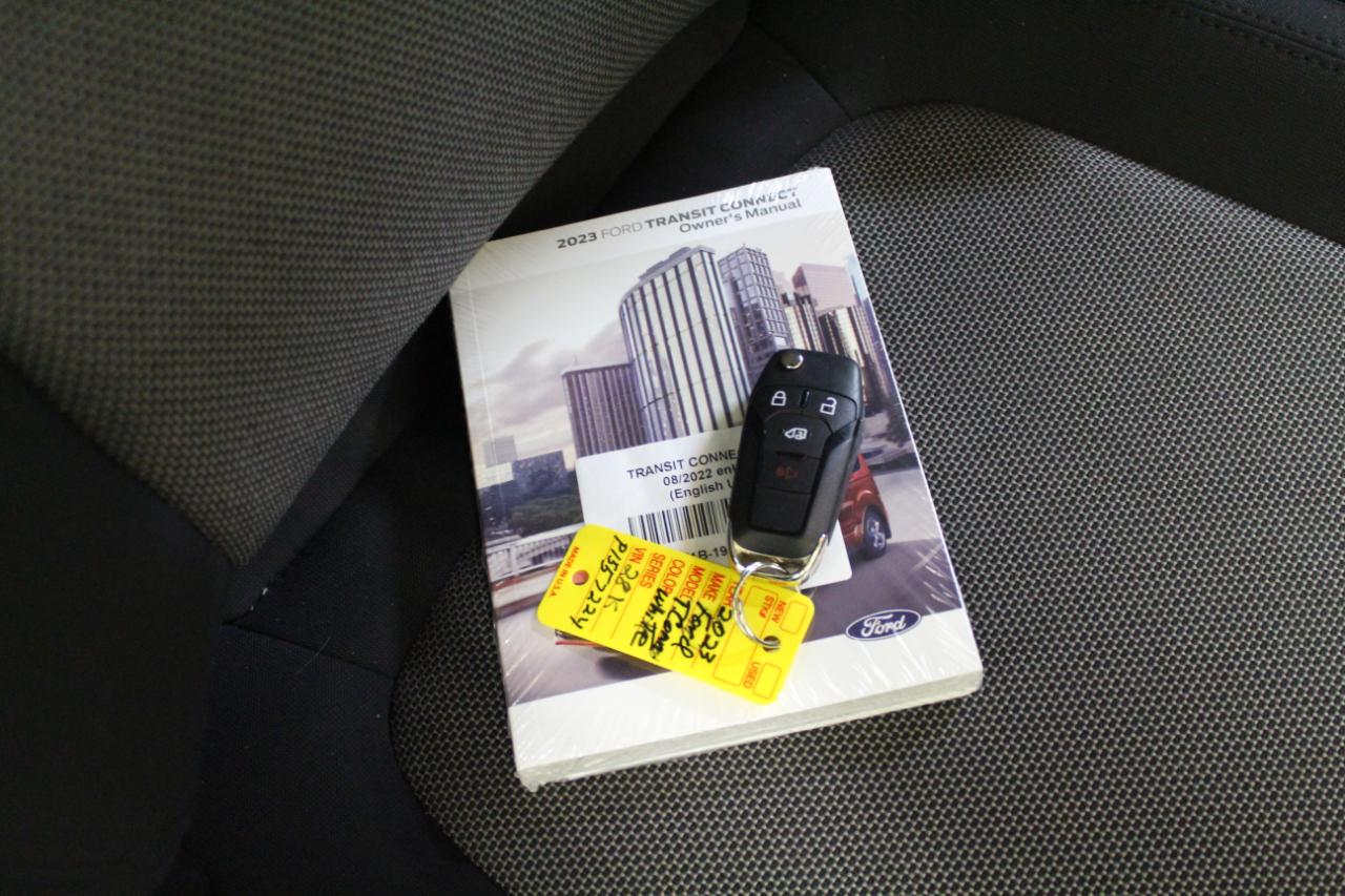 Ford Transit Connect Van XL LWB w/Rear Symmetrical Doors 2023