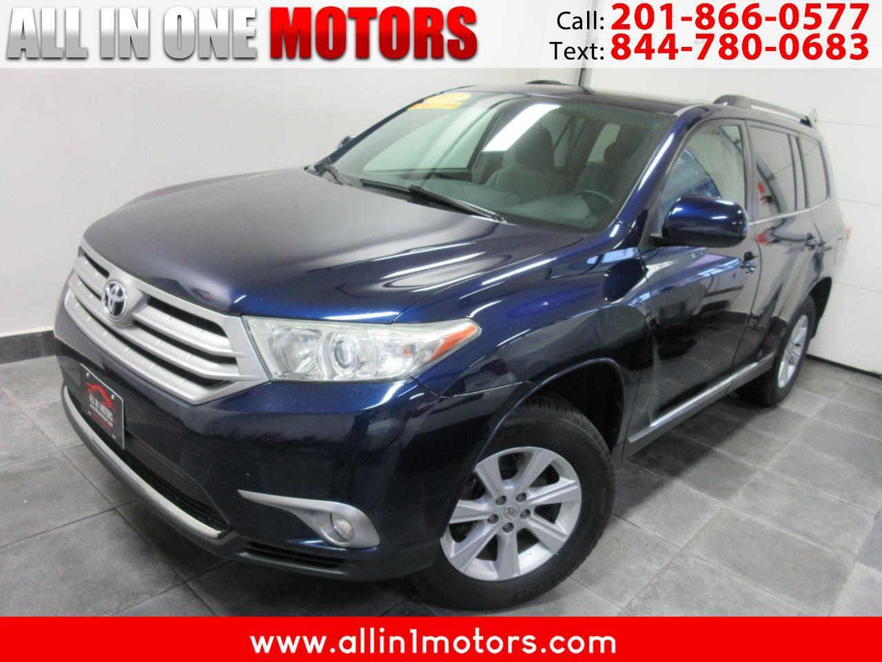 Toyota Highlander 4WD 4dr V6 (Natl) 2012