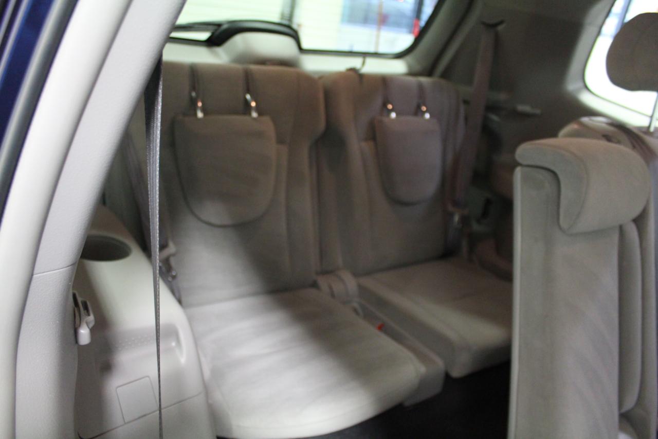 Toyota Highlander 4WD 4dr V6 (Natl) 2012