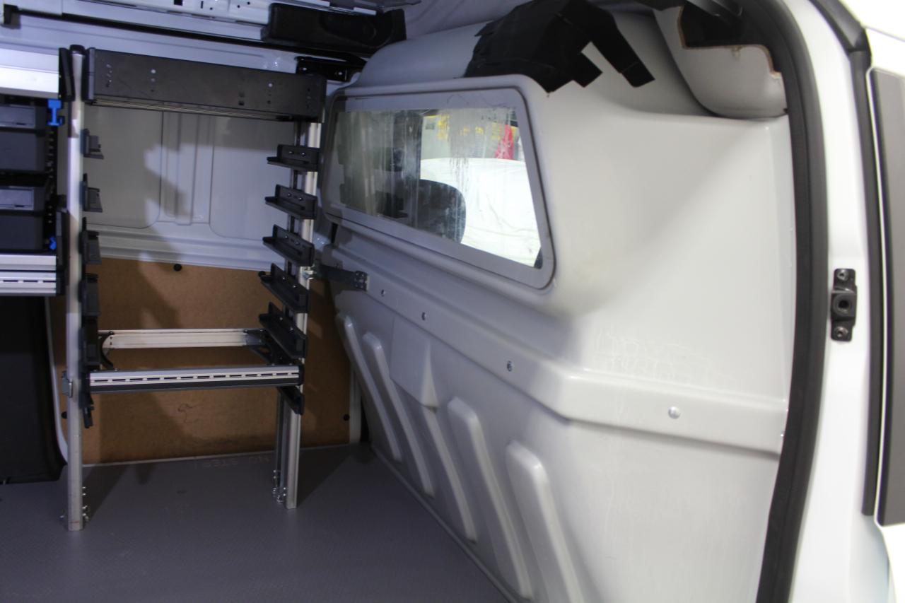 Ford Transit Connect Van XL LWB w/Rear Symmetrical Doors 2022