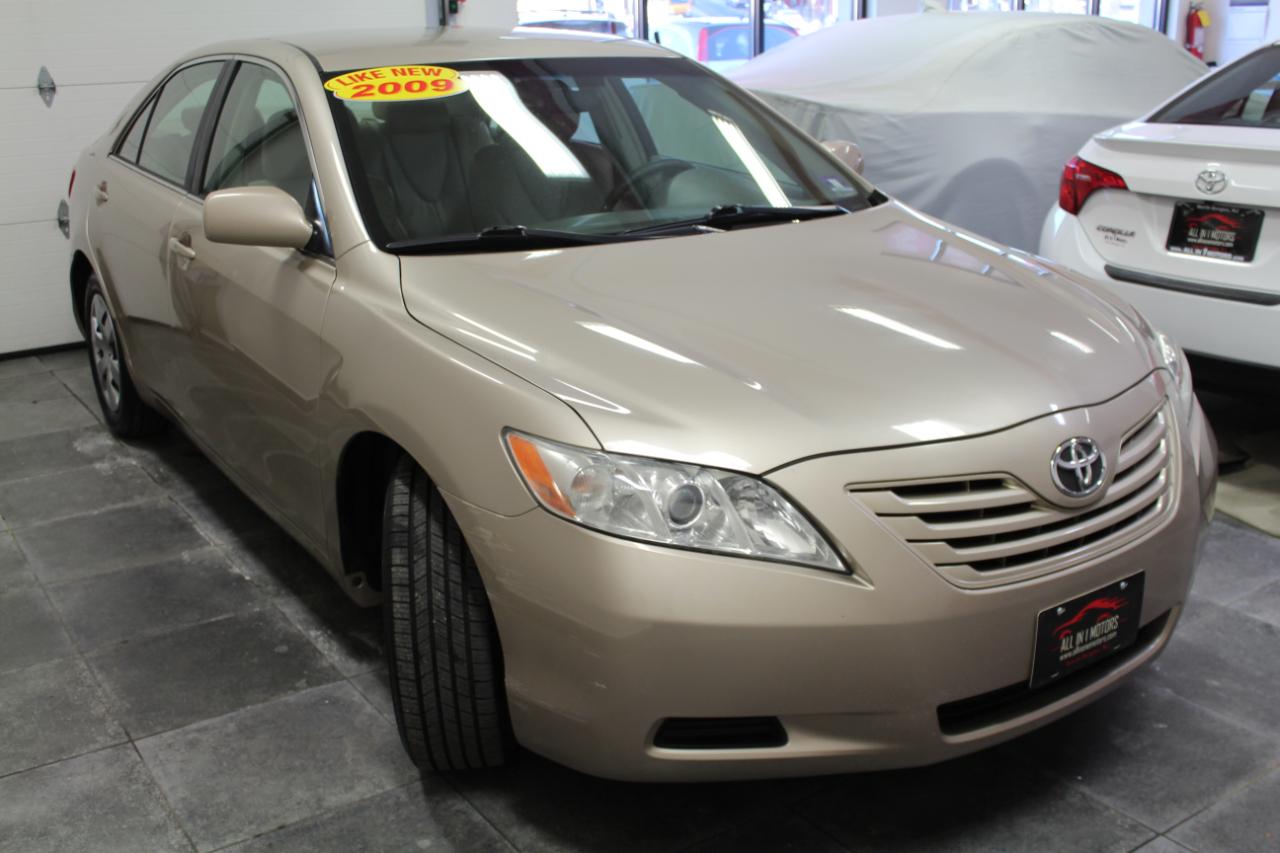 Toyota Camry 4dr Sdn I4 Auto (Natl) 2009