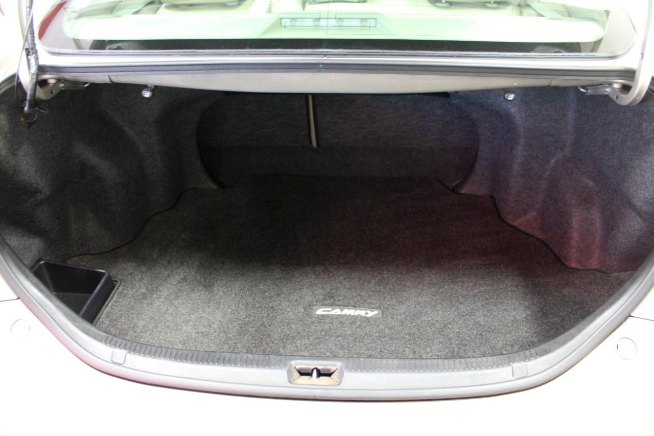 Toyota Camry 4dr Sdn I4 Auto (Natl) 2009