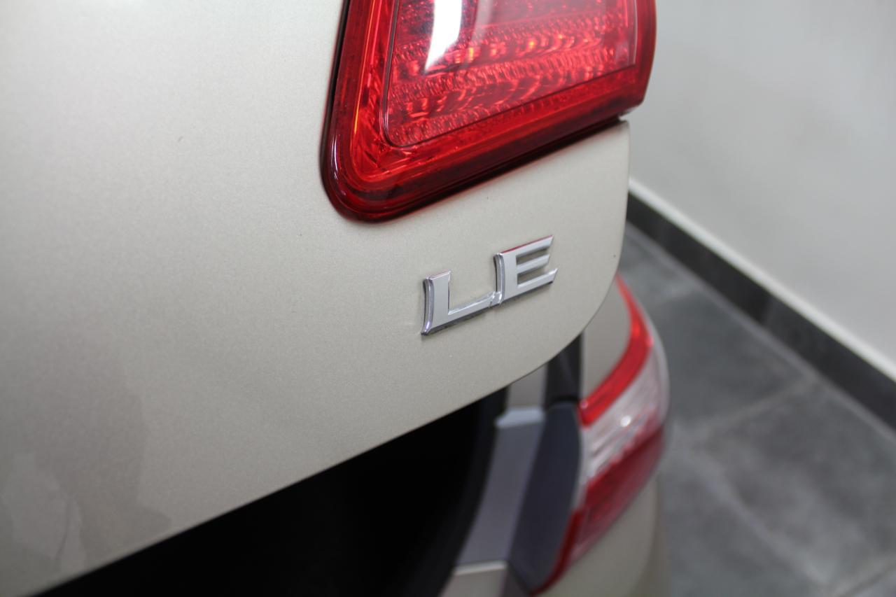 Toyota Camry 4dr Sdn I4 Auto (Natl) 2009