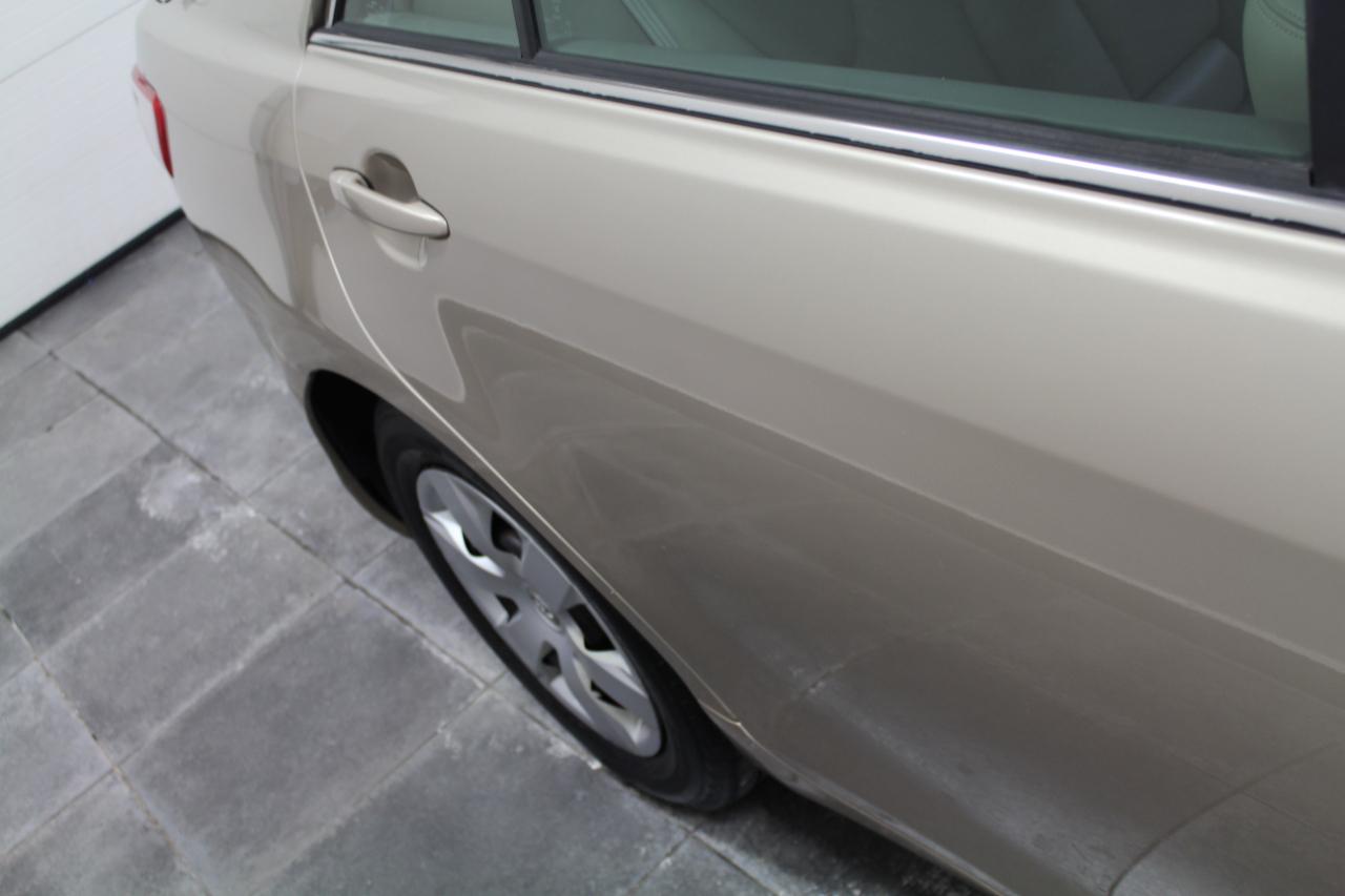 Toyota Camry 4dr Sdn I4 Auto (Natl) 2009