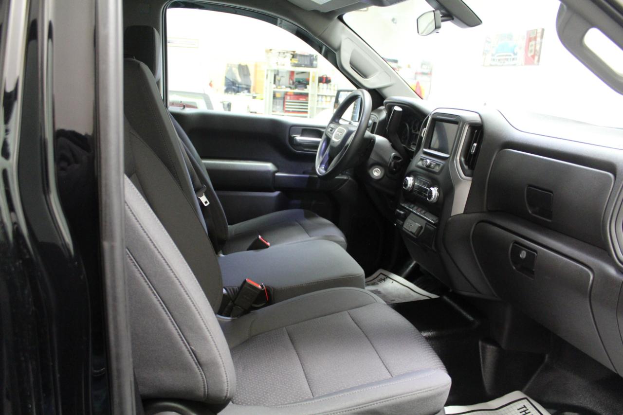 GMC Sierra 1500 Limited 4WD Reg Cab 140" Pro 2022