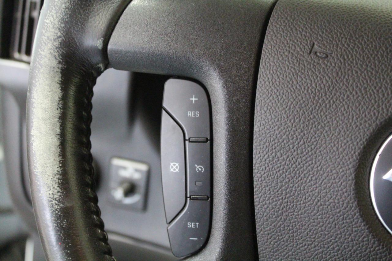 Chevrolet Express Cargo Van RWD 2500 135" 2020