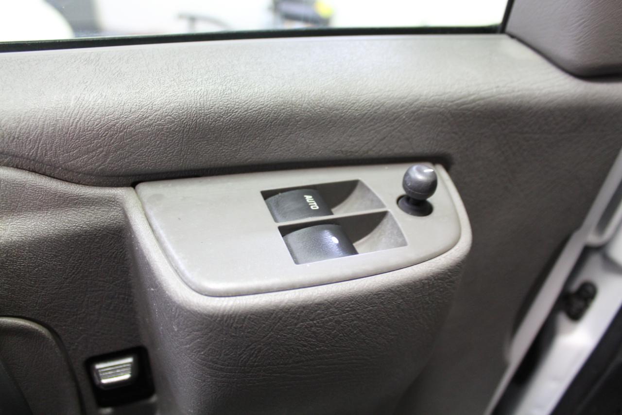 Chevrolet Express Cargo Van RWD 2500 135" 2020