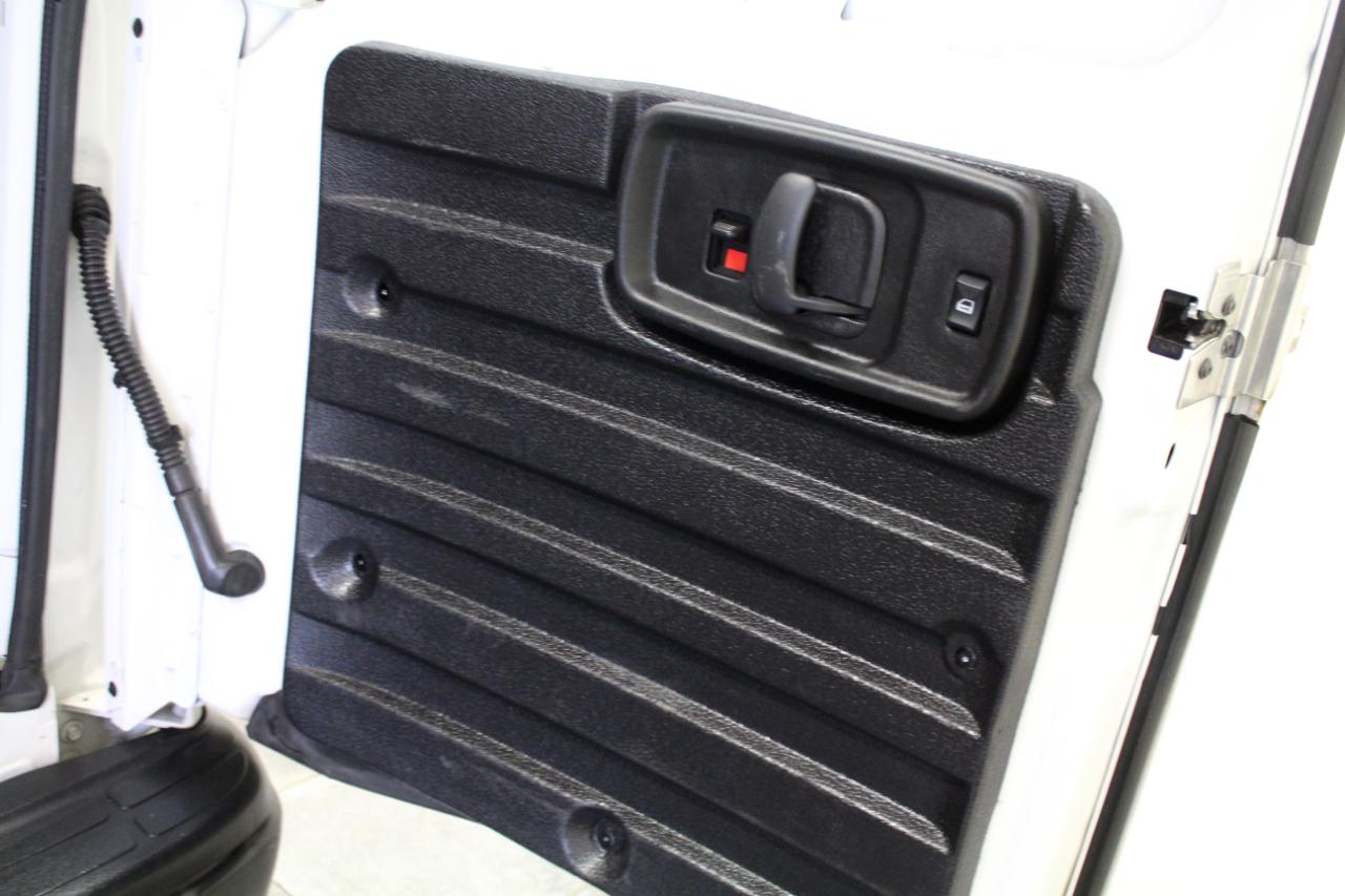 Chevrolet Express Cargo Van RWD 2500 135" 2020