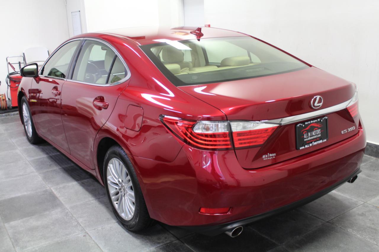 Lexus ES 350 4dr Sdn 2013