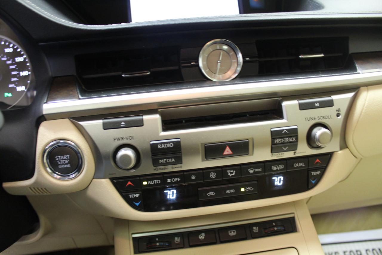 Lexus ES 350 4dr Sdn 2013