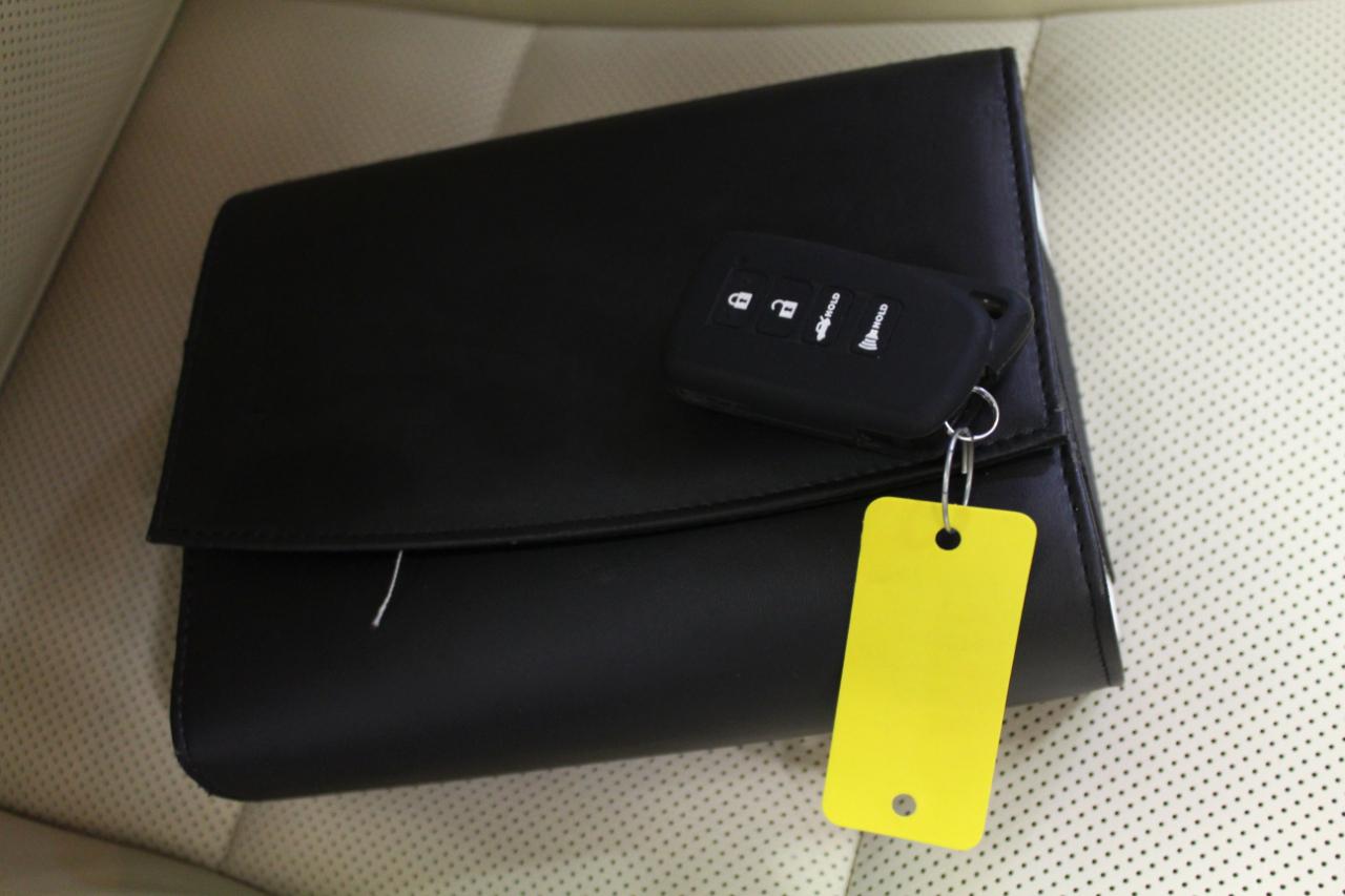 Lexus ES 350 4dr Sdn 2013