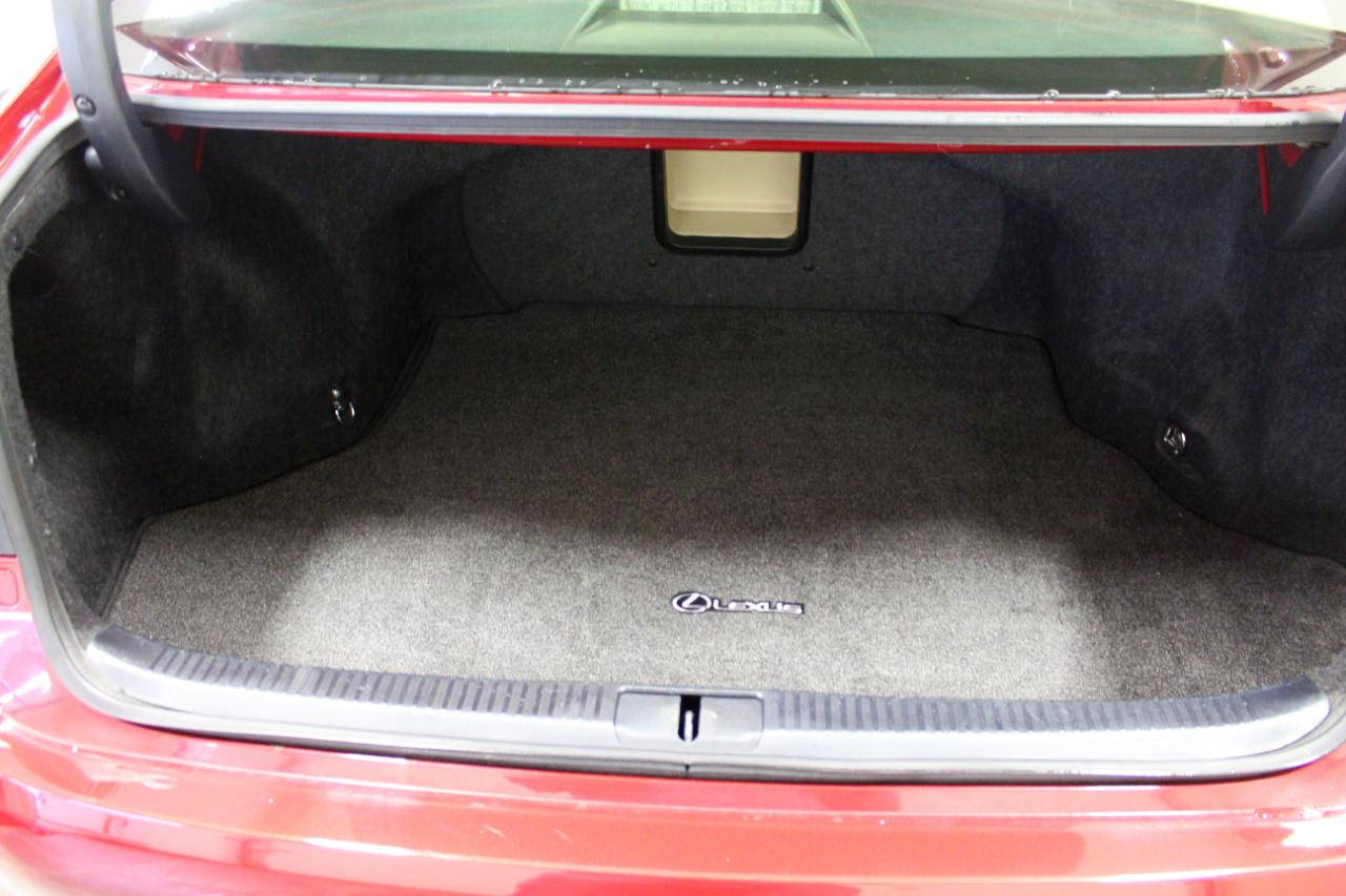 Lexus ES 350 4dr Sdn 2013