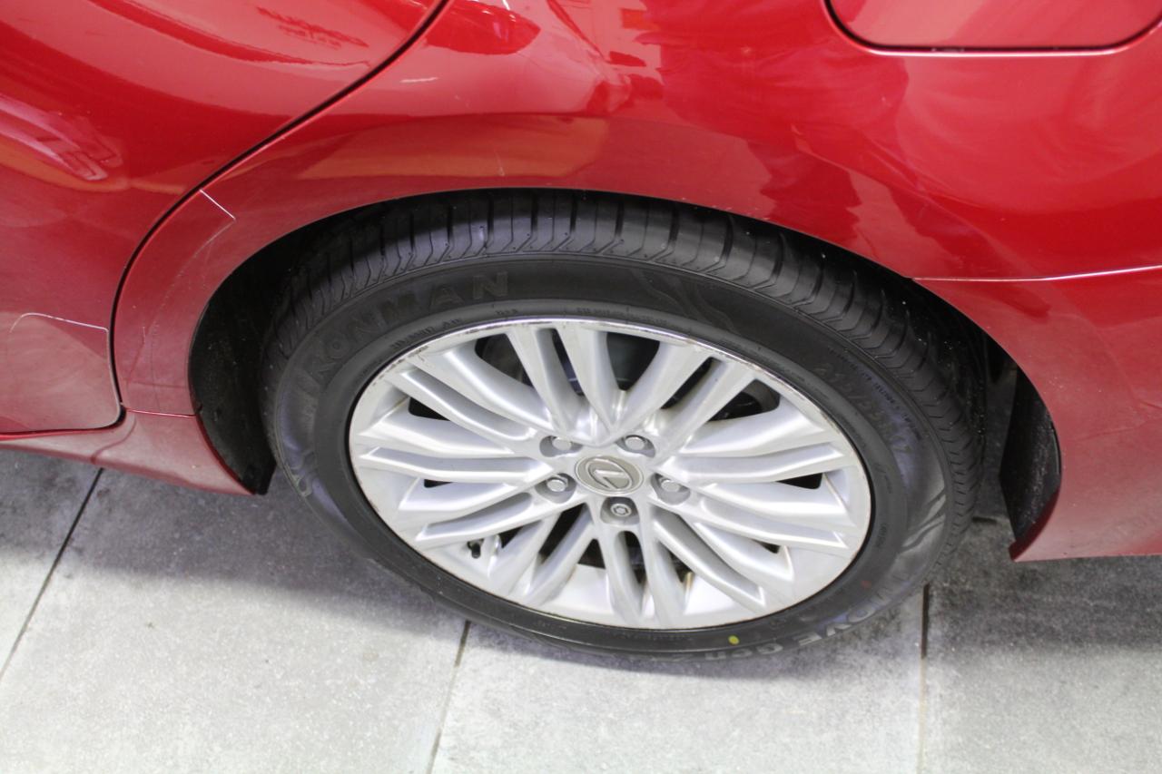 Lexus ES 350 4dr Sdn 2013