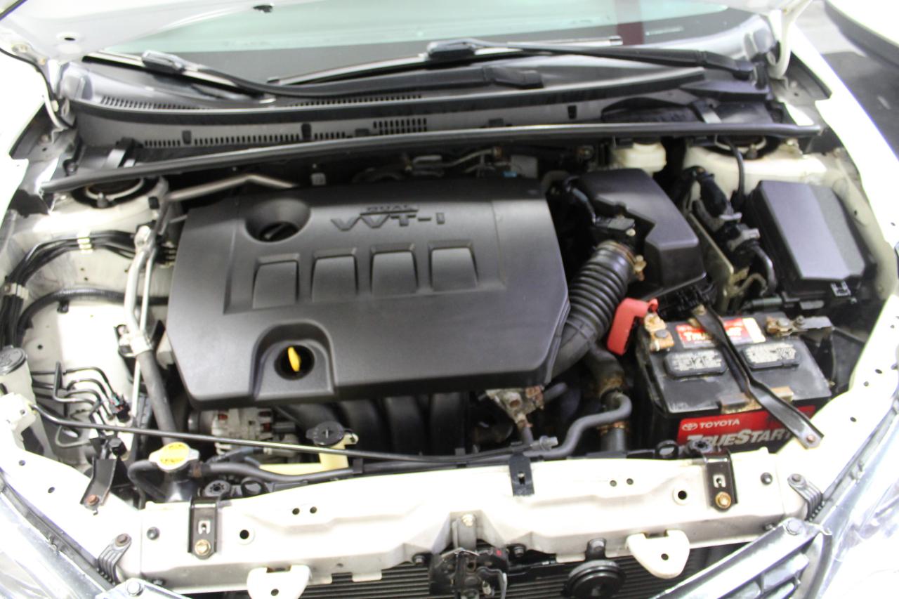 Toyota Corolla 4dr Sdn CVT S Plus (Natl) 2014