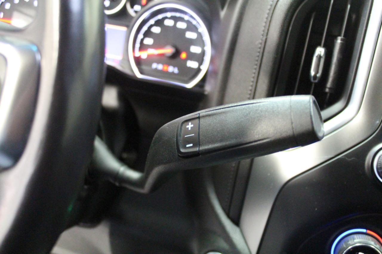 Chevrolet Silverado 1500 4WD Crew Cab 147" LT Trail Boss 2021