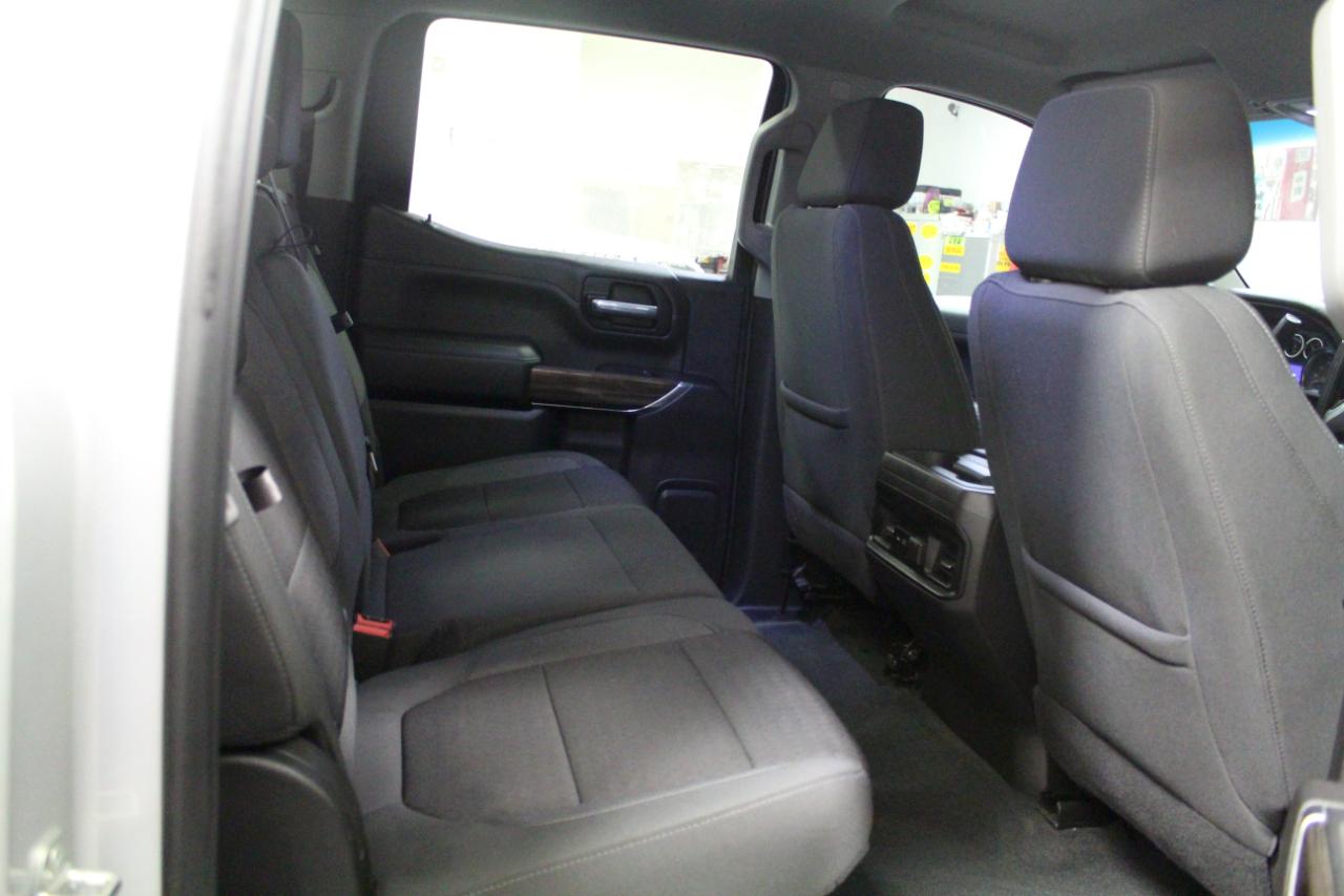 Chevrolet Silverado 1500 4WD Crew Cab 147" LT Trail Boss 2021