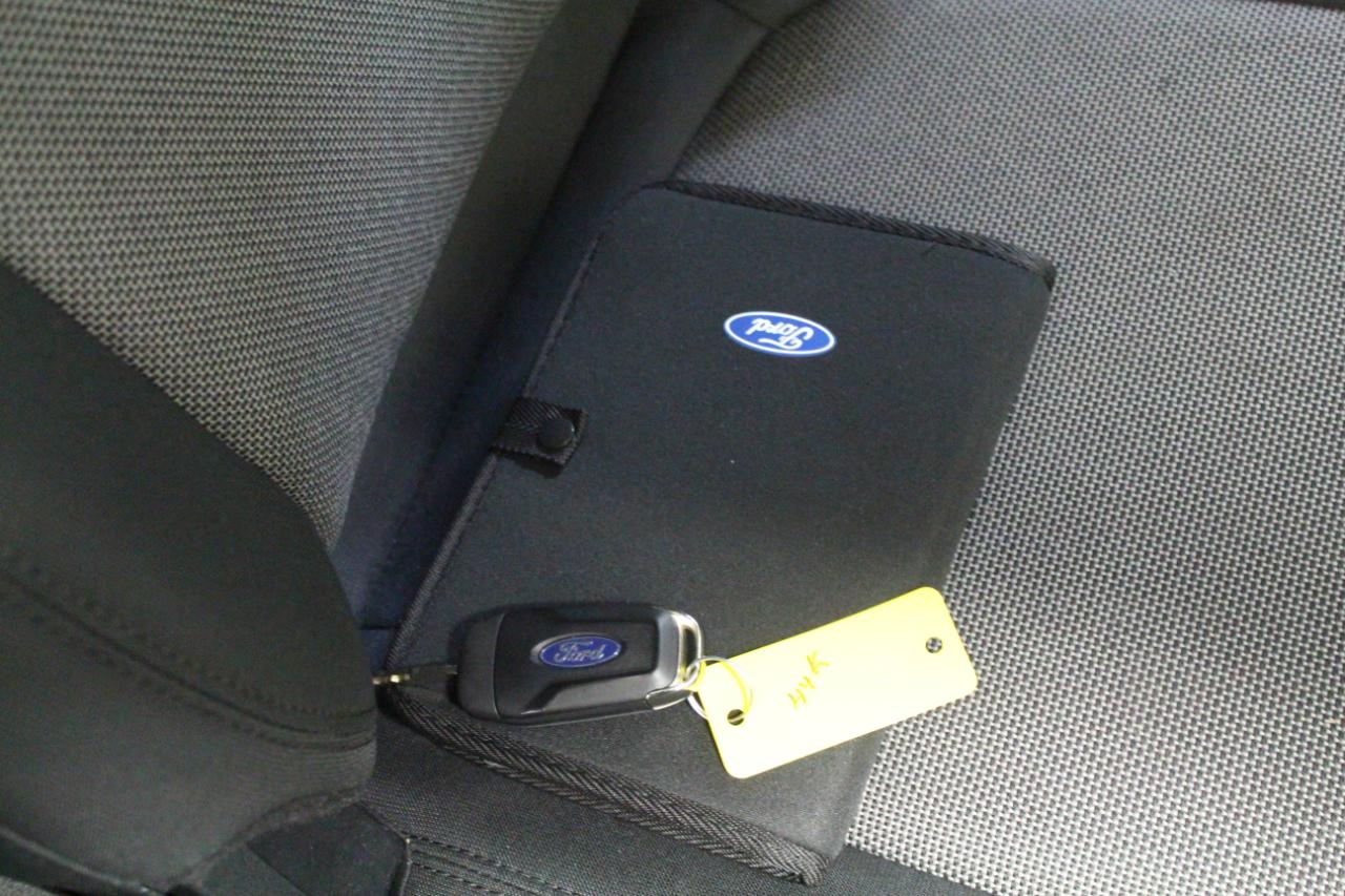 Ford Transit Connect Van XL LWB w/Rear Symmetrical Doors 2020