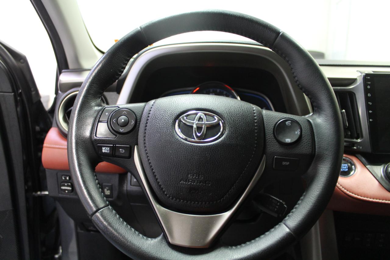 Toyota RAV4 AWD 4dr Limited (Natl) 2015