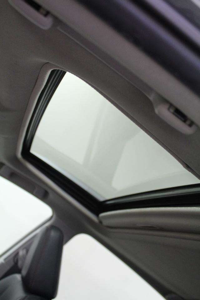 Toyota RAV4 AWD 4dr Limited (Natl) 2015